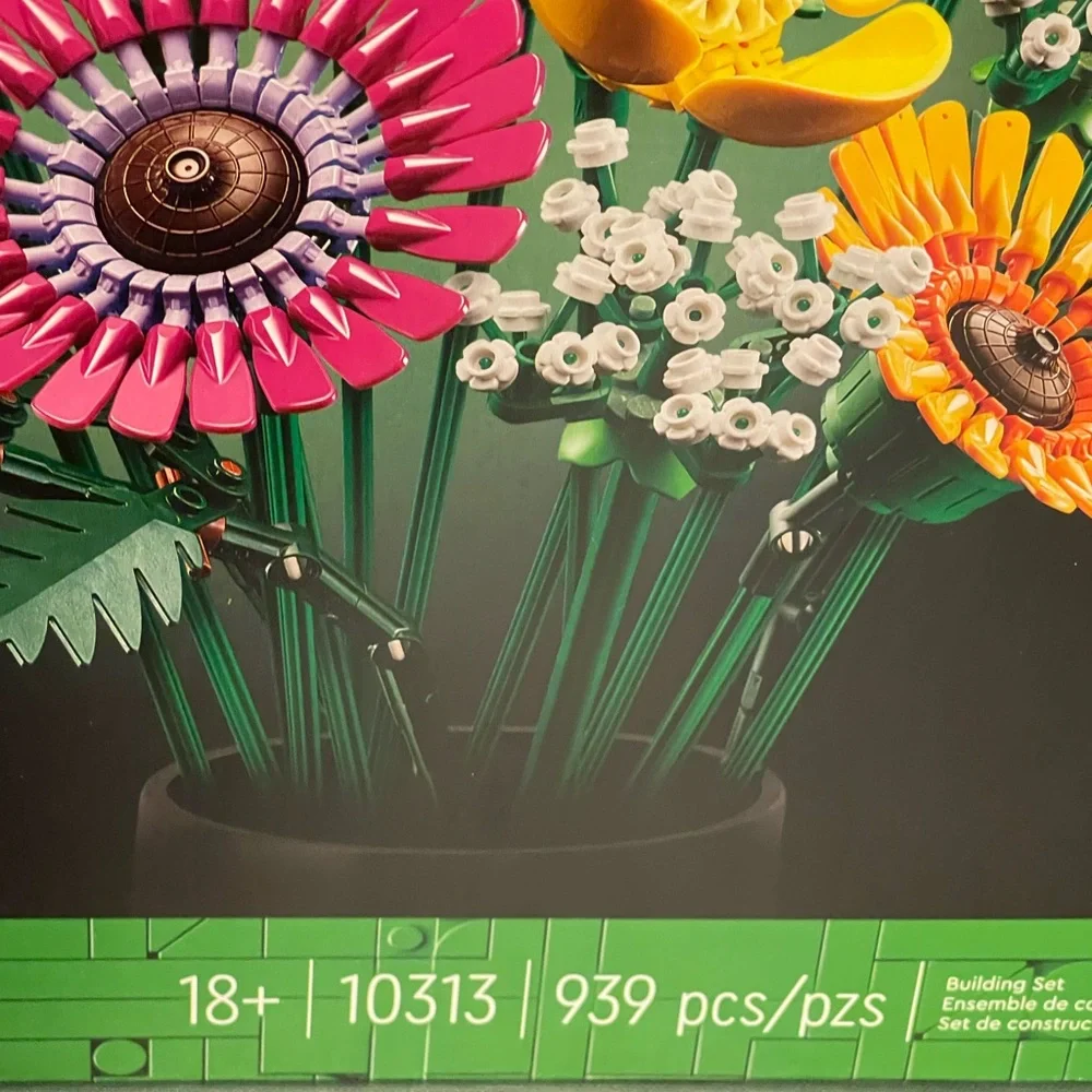 LEGO Icon Botanical Collection Wildflower Bouquet 10313 939Pieces 18+ NIB Sealed